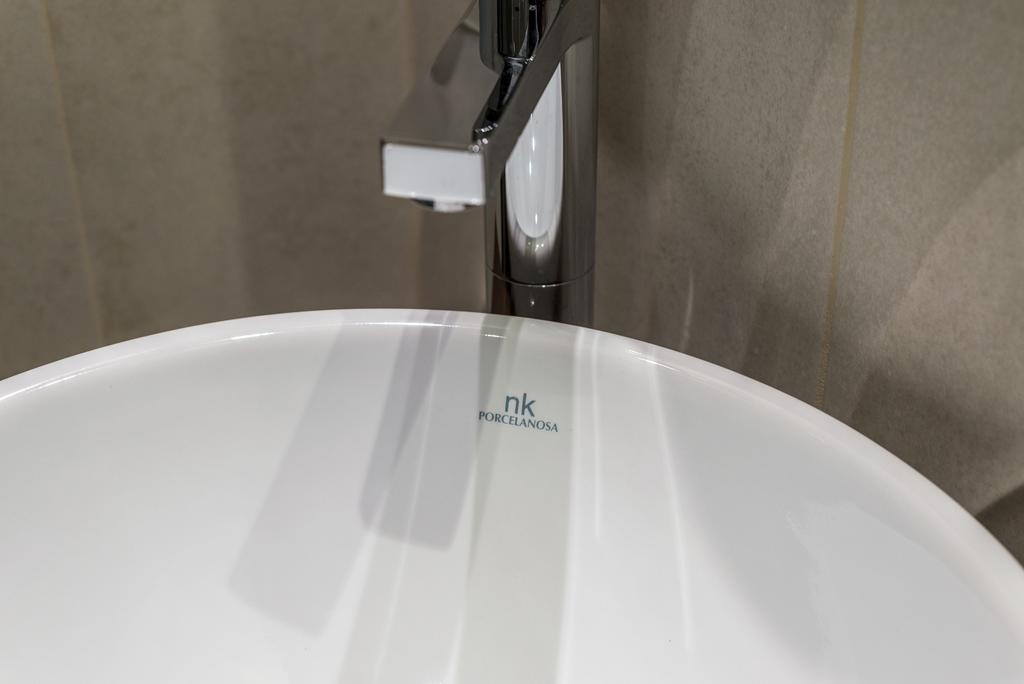 Cuatro Caminos Rooms Torrelavega Εξωτερικό φωτογραφία