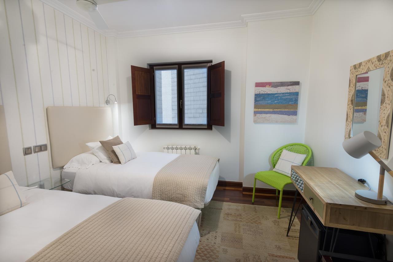 Cuatro Caminos Rooms Torrelavega Εξωτερικό φωτογραφία