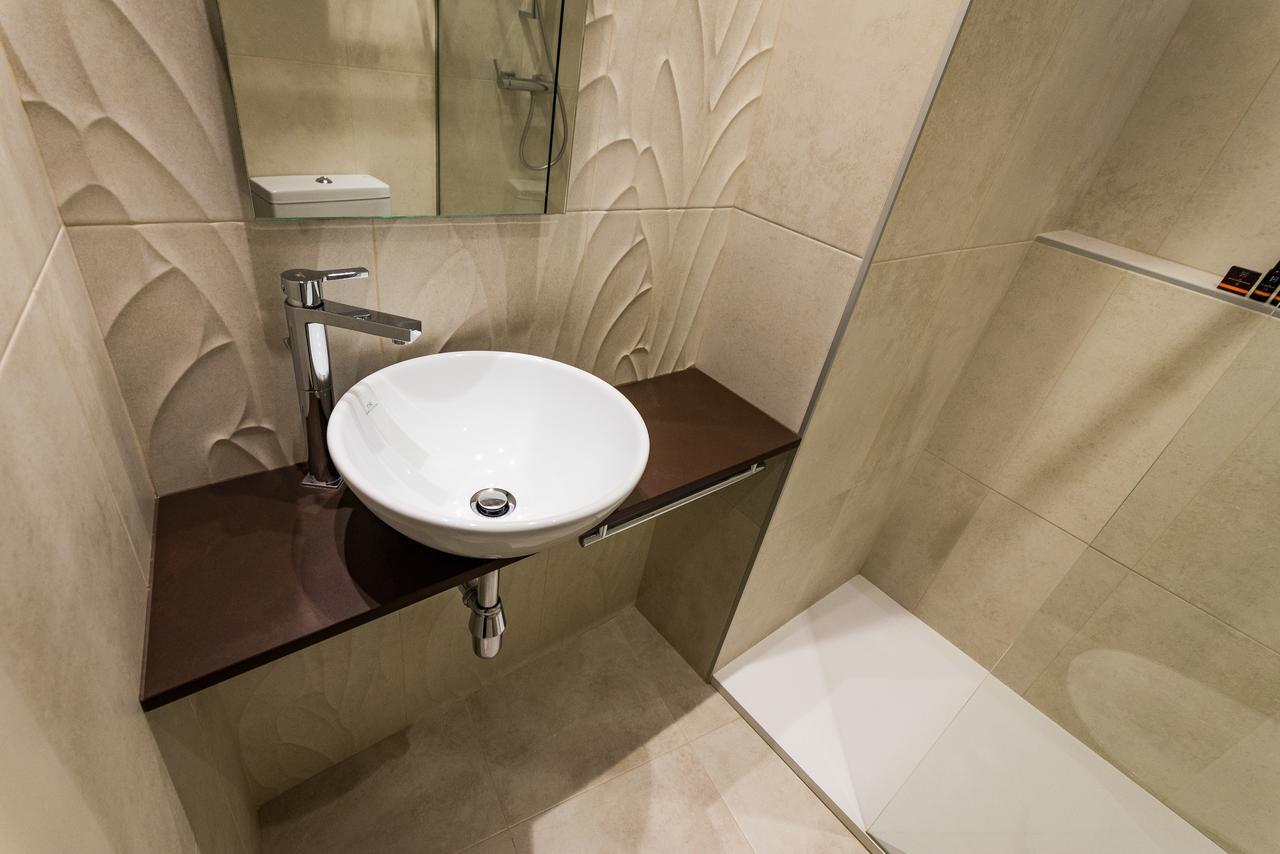 Cuatro Caminos Rooms Torrelavega Εξωτερικό φωτογραφία