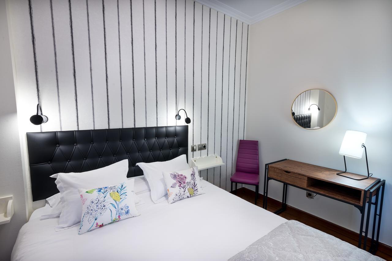 Cuatro Caminos Rooms Torrelavega Εξωτερικό φωτογραφία